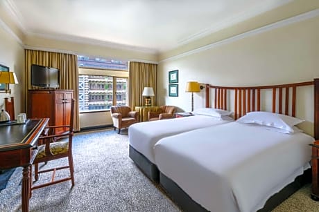 2 TWIN BEDS PARK VIEW WITH CLUB ACCESS