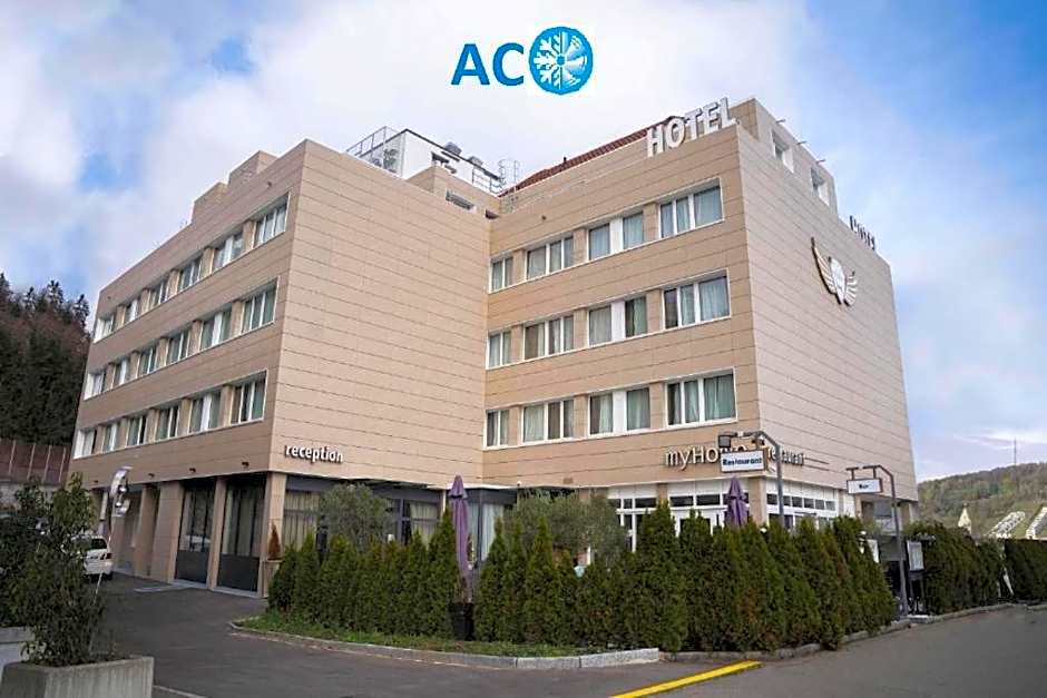 My Home Hotel - Free Parking , AC