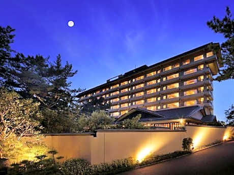 Kamogawakan