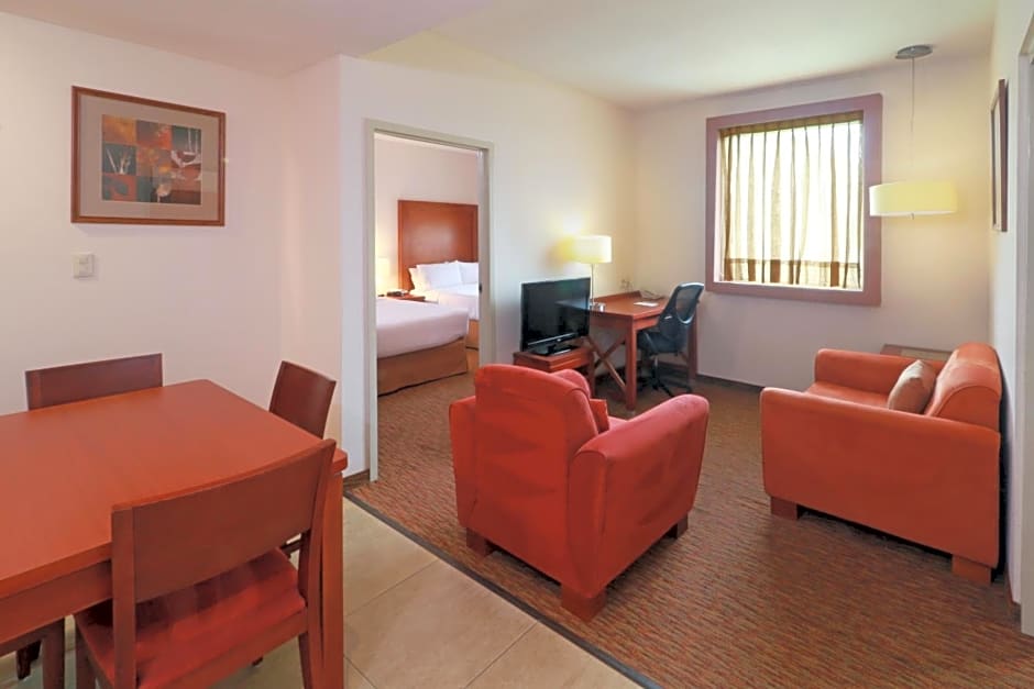 Staybridge Suites Queretaro by IHG