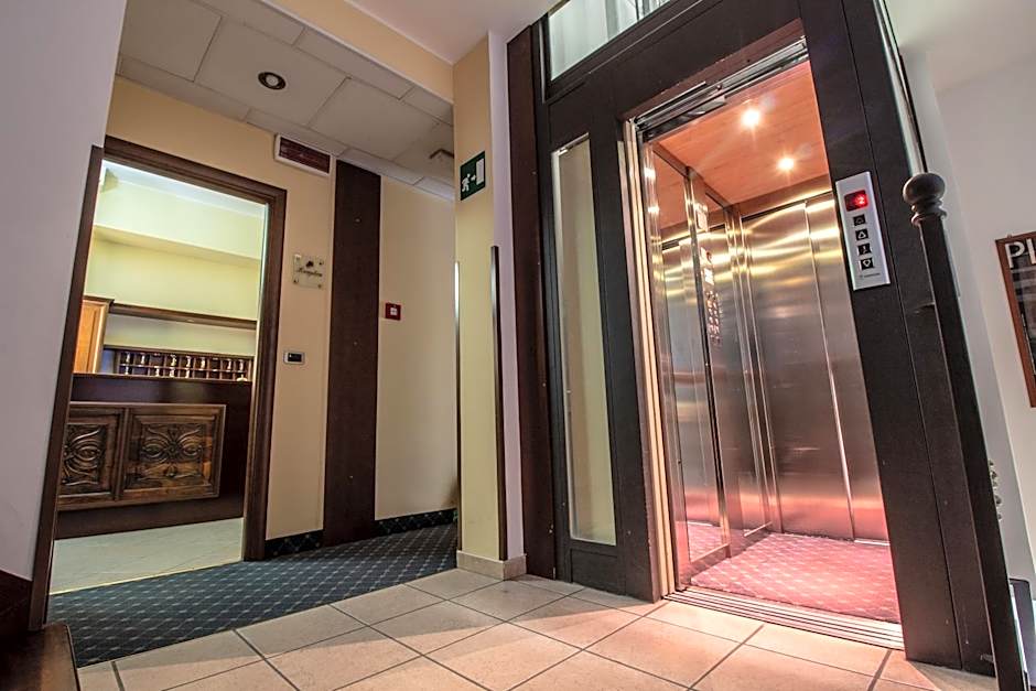 Hotel Gangi