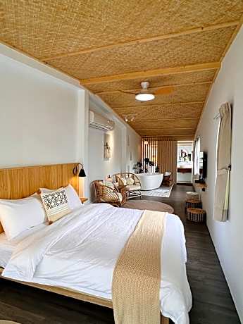 Tjumaq Whole House Homestay for Rent