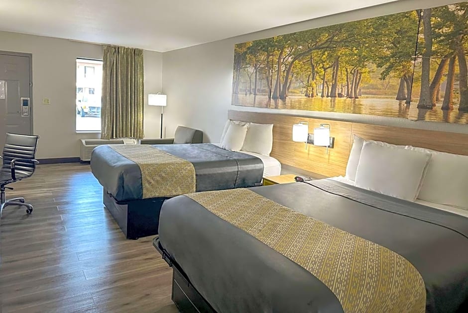 Days Inn & Suites by Wyndham Opelousas