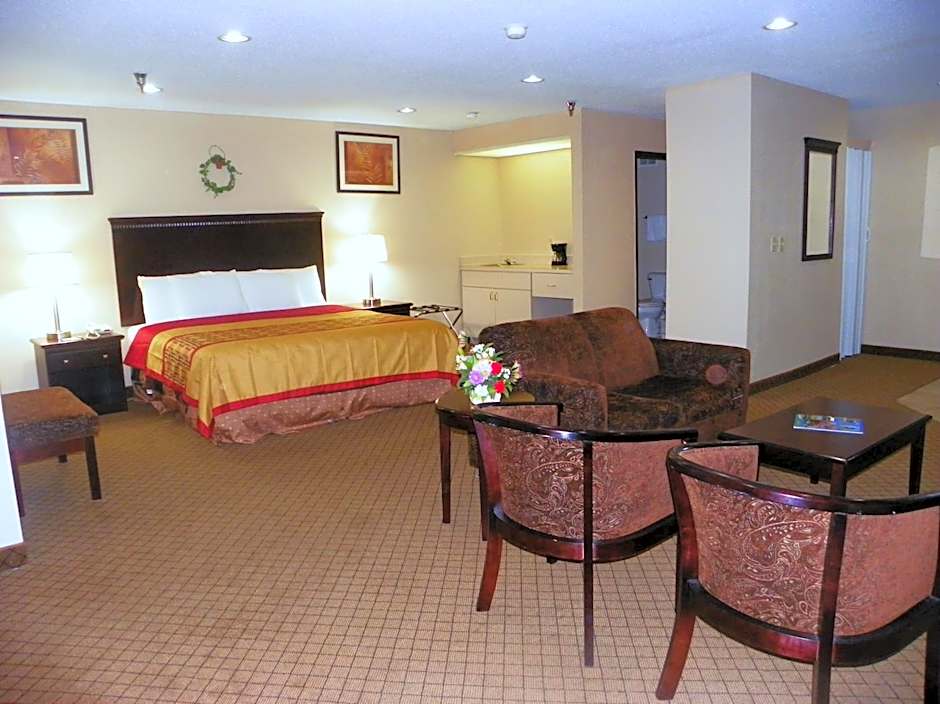 Royalton Inn & Suites Upper Sandusky
