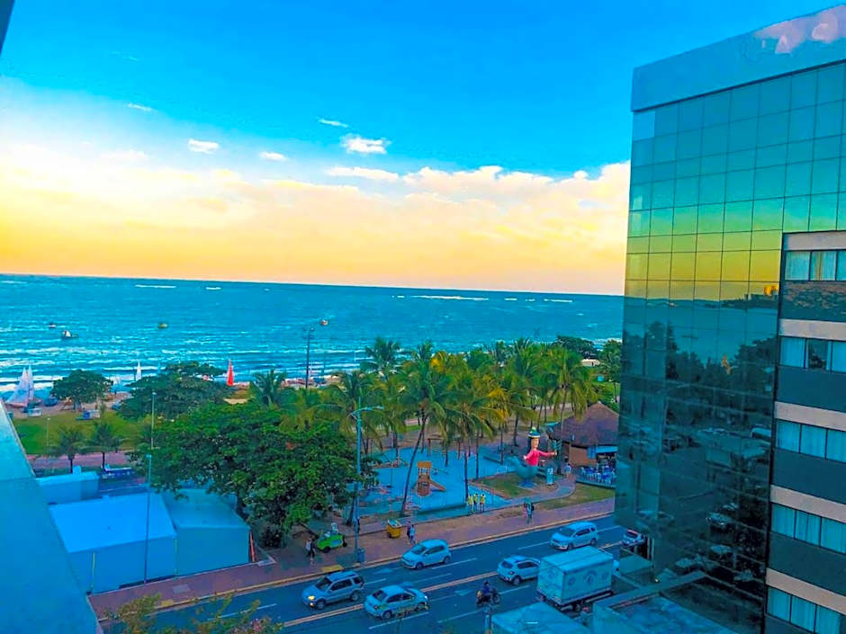 T-36: Flat charmoso a Beira mar da Pajuçara