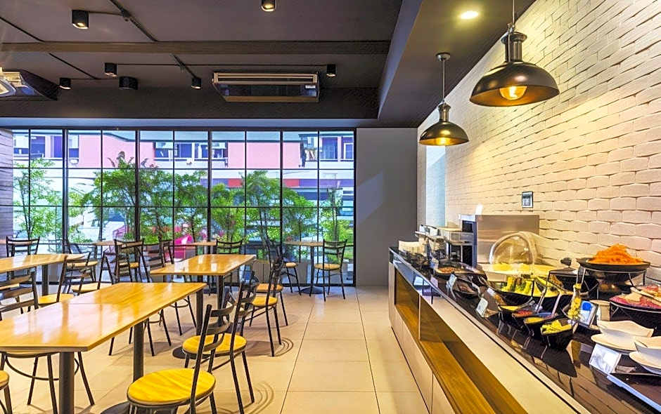 Aliz Hotel