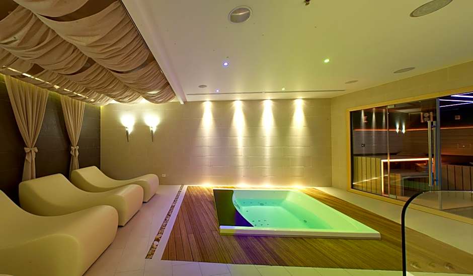 Grand Hotel Yerevan - Small Luxury Hotels of the World