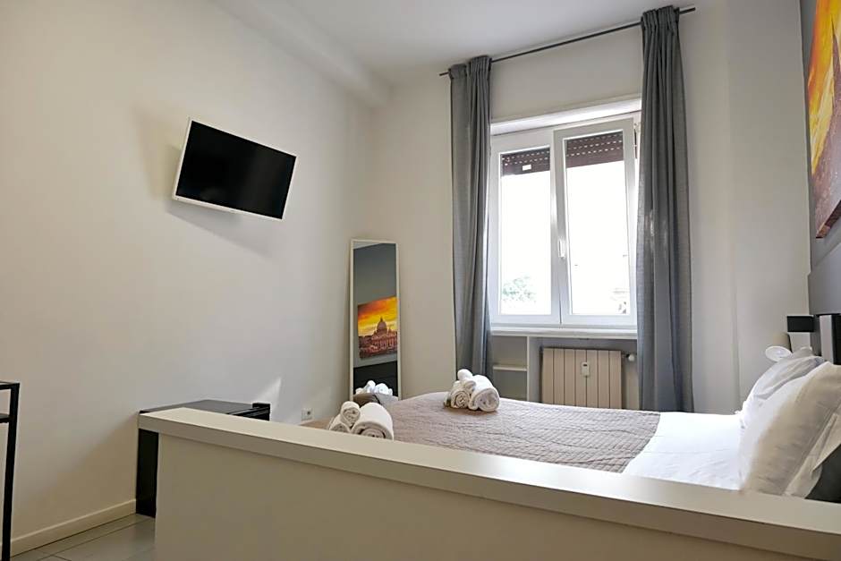 Vatican Central Suites