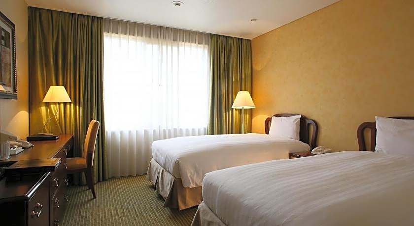 International Resort Hotel Yurakujo