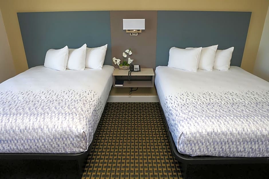 Sea Breeze Inn - San Simeon