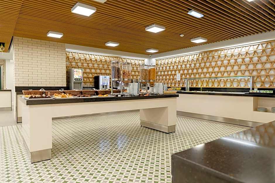 Hotel Alif Campo Pequeno