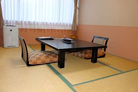 Economy Single Room - Non-Smoking