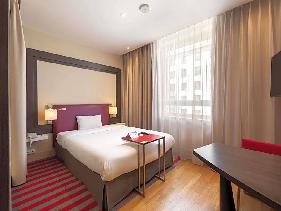 Mercure Warszawa Grand