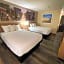 Days Inn & Suites by Wyndham Kaukauna WI