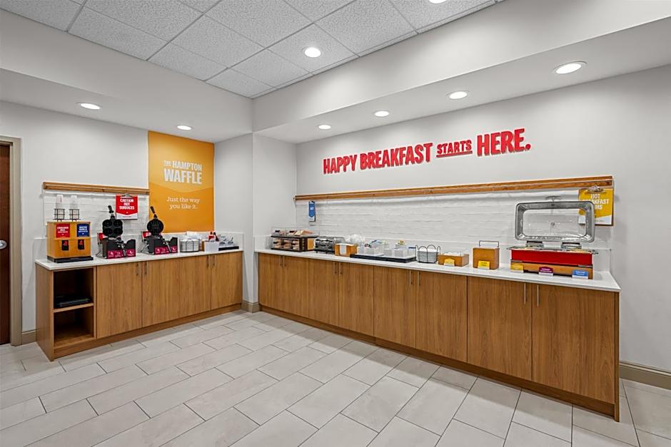 Hampton Inn & Suites by Hilton Swansboro Near Camp Lejeune