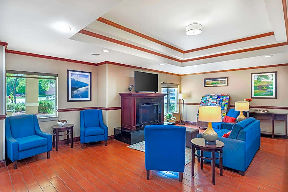 Quality Inn & Suites Ann Arbor Hwy 23