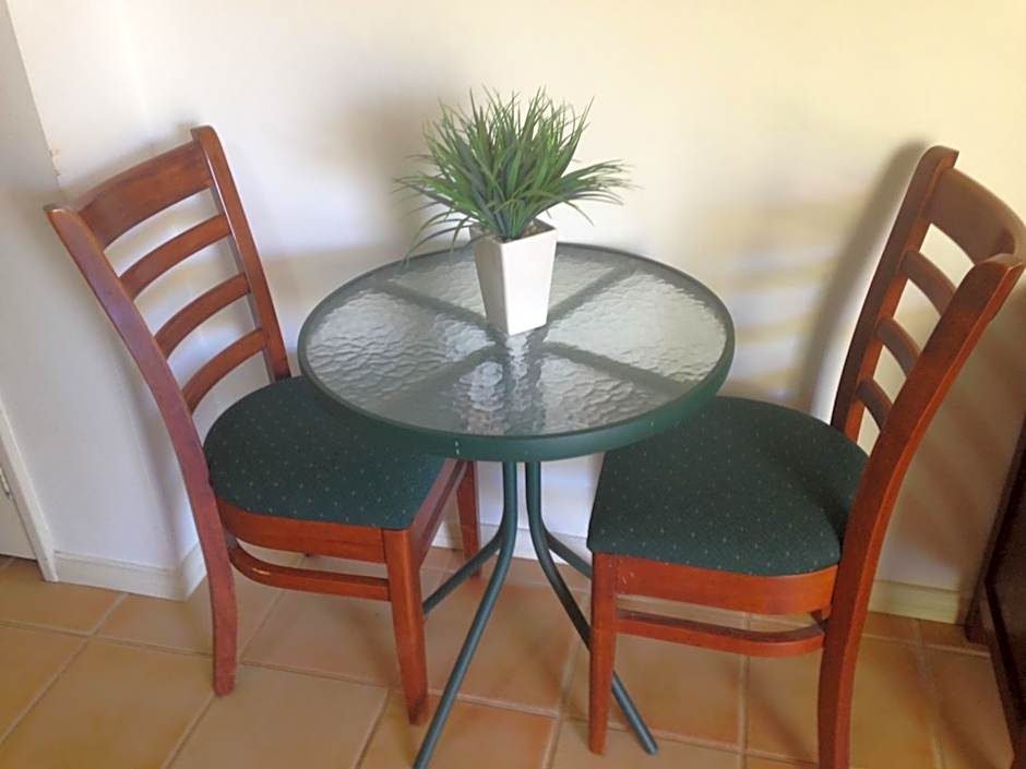 The Nosh & Nod - Avon Terrace