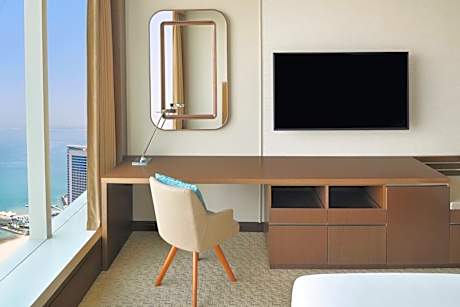 Superior Sea View, 1 King,  Executive Lounge and Beach Access