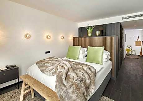 Superior Double Room with River View