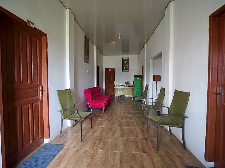Hotel O Karisma Residence