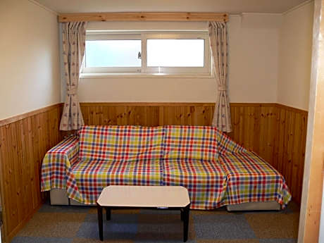 Economy Twin Room