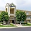 Days Inn by Wyndham Florence Cincinnati Area