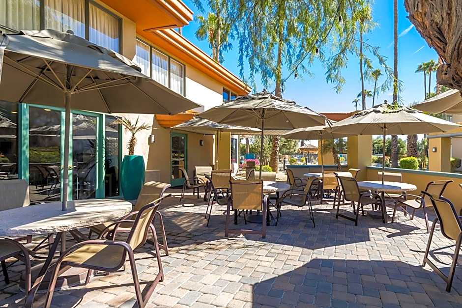 Best Western Date Tree Hotel