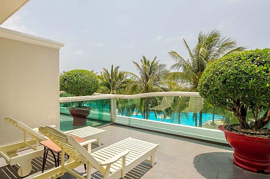 Sea Links Beach Hotel