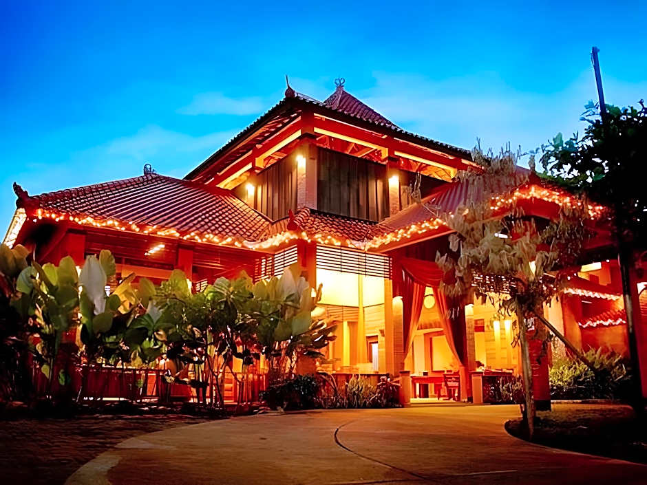 Nyiur Indah Beach Hotel