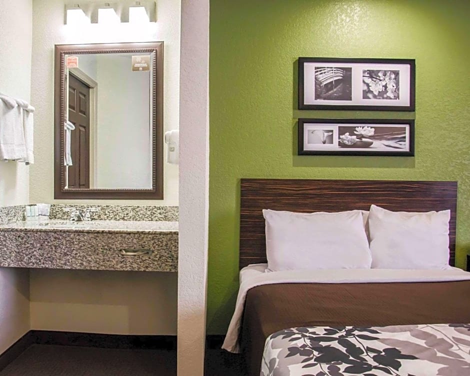 Sleep Inn Concord / Kannapolis