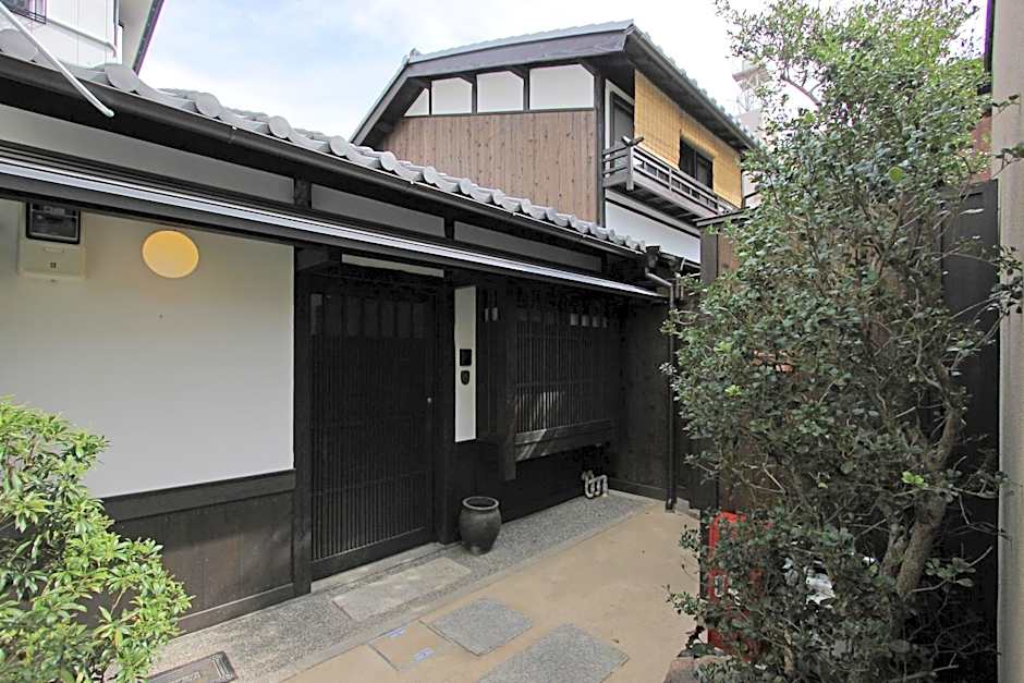 Momohana an Machiya House