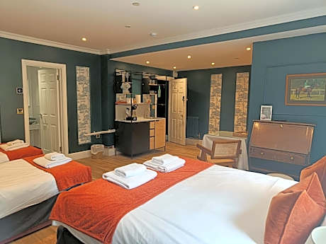 Superior Family Room