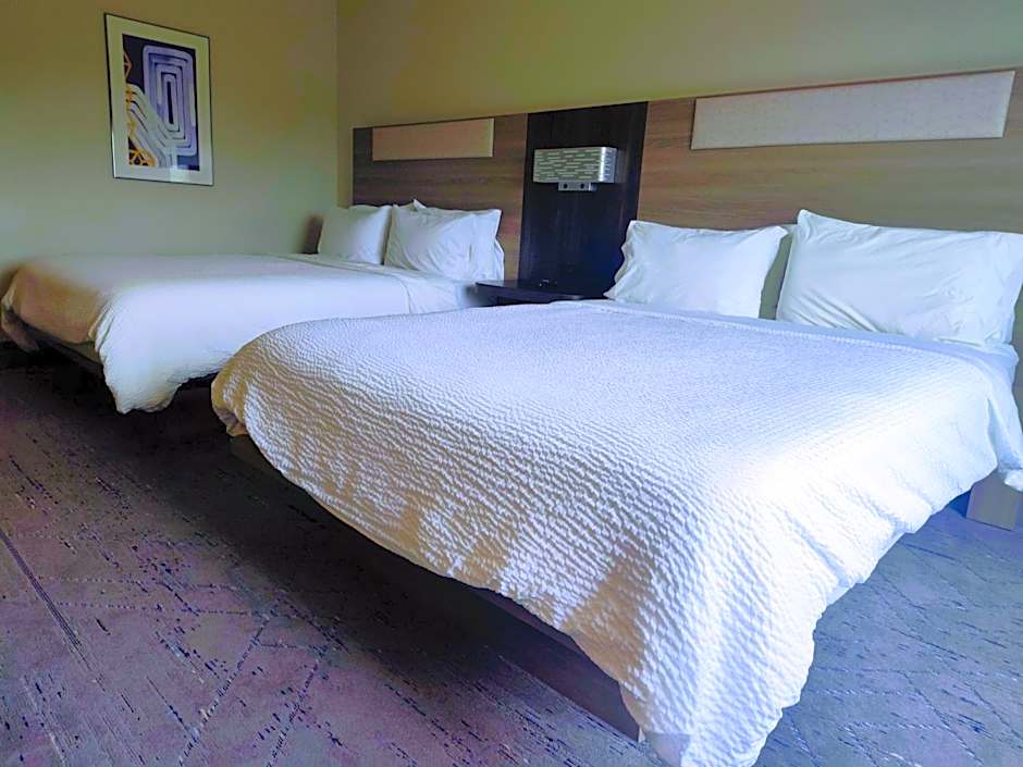 Holiday Inn Express Kenedy By IHG