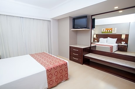 SUPERIOR PREMIER CAPACITY 1