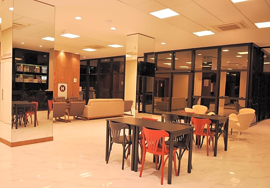 Alegro Hotel