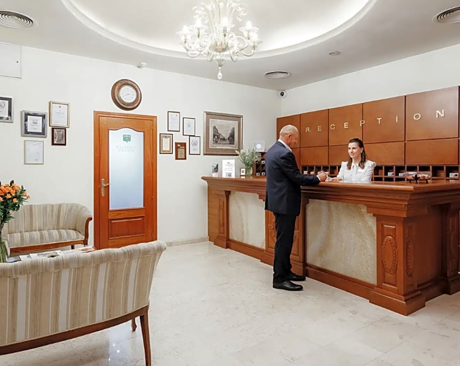 Continental Hotel in Odesa