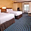 Fairfield Inn & Suites by Marriott Farmington