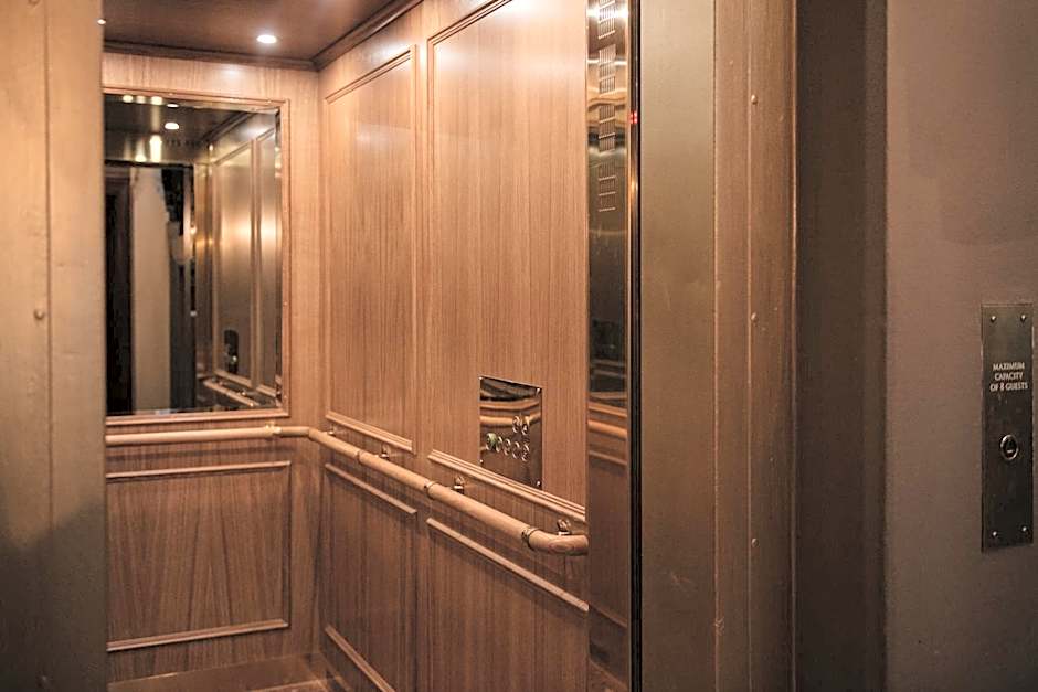 Home Hotel Christian IV