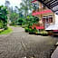 Hotel Anita Baturaden Mitra RedDoorz