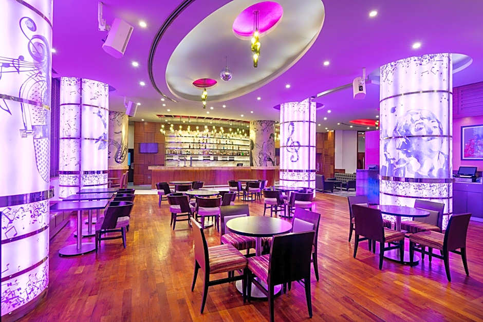 Crowne Plaza Doha - The Business Park By IHG