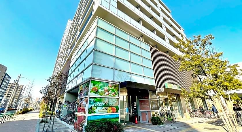 Quintessa Hotel Tokyo Haneda Comic and Books