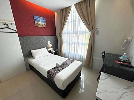 Single Room Window