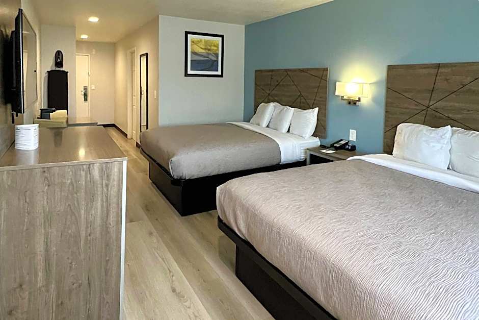 Photo 1 of 8 of Efficiency 2 Queen Beds Suite