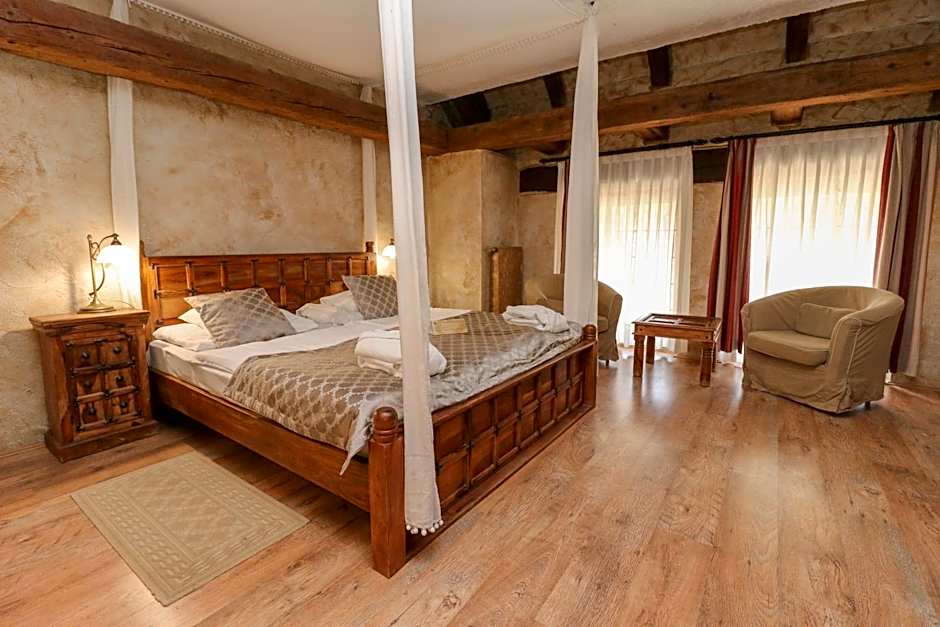 Puchner Kastélyszálló