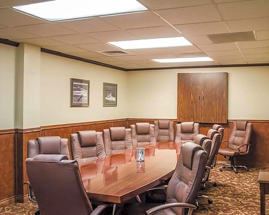 Quality Inn & Suites Pensacola