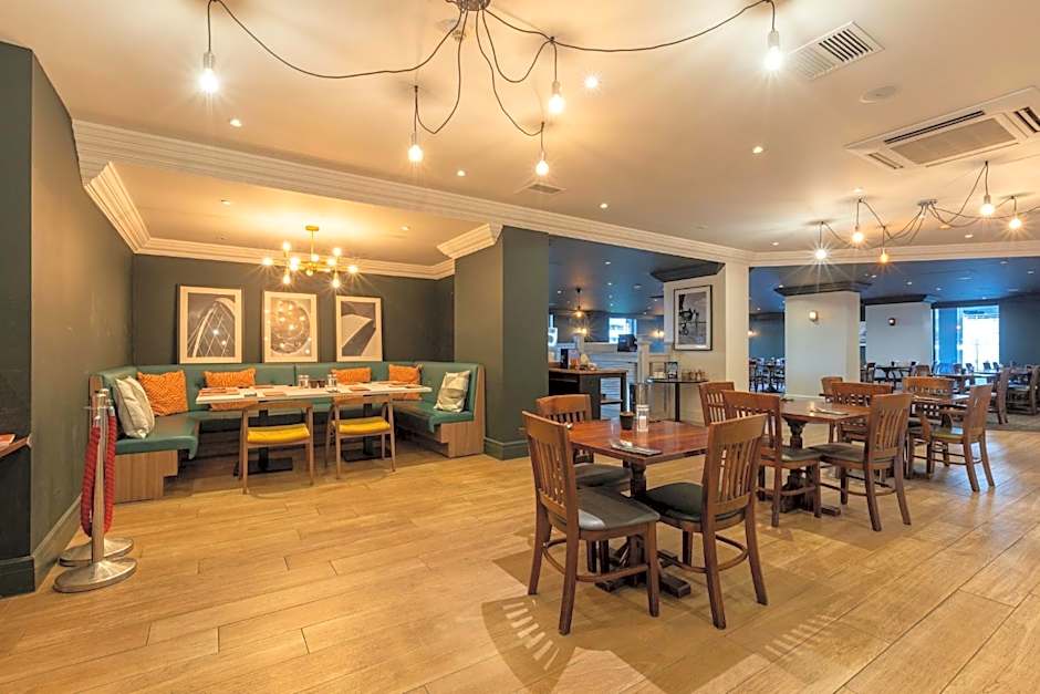 Holiday Inn Glasgow Airport By IHG