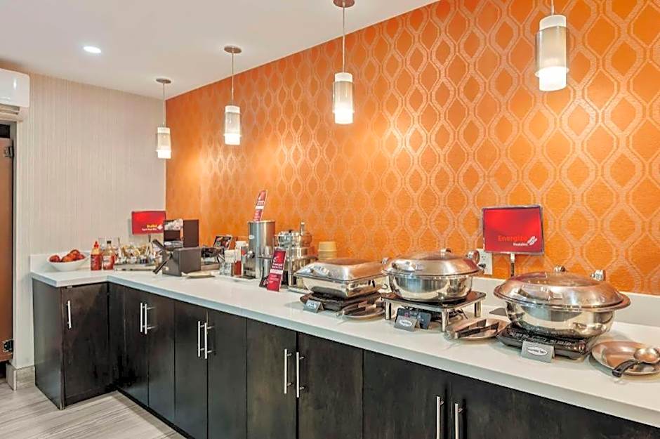 Best Western Plus Executive Inn