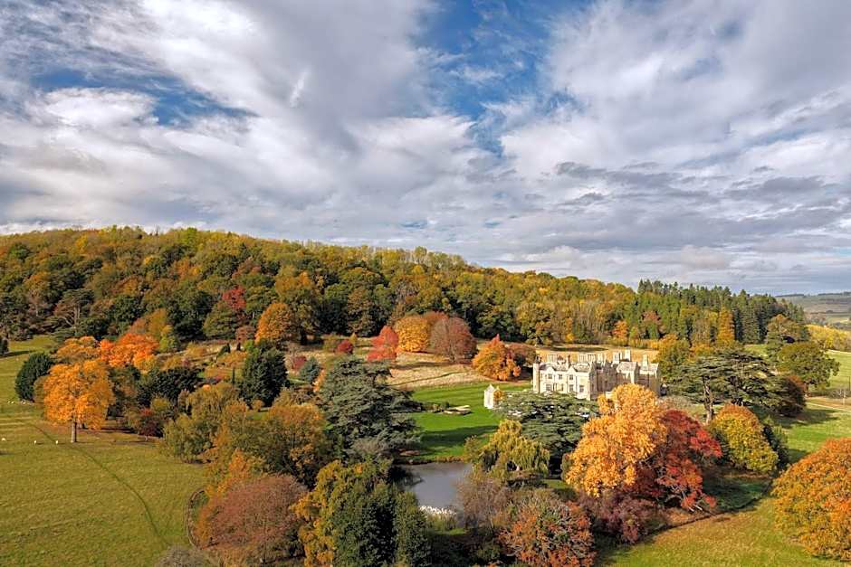 Dumbleton Hall Hotel