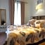 Ideal Hotel