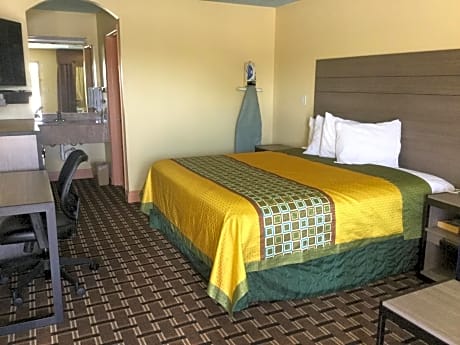 Luxury Inn and Suites Seaworld